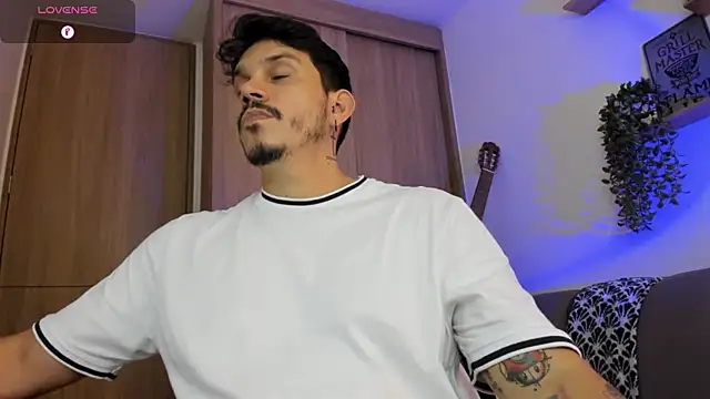 alejandro_stark: вебкам-шоу