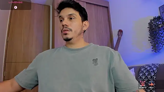 عرض كام alejandro_stark