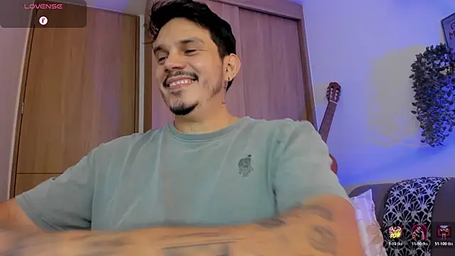Chat XXX ao vivo de alejandro_stark