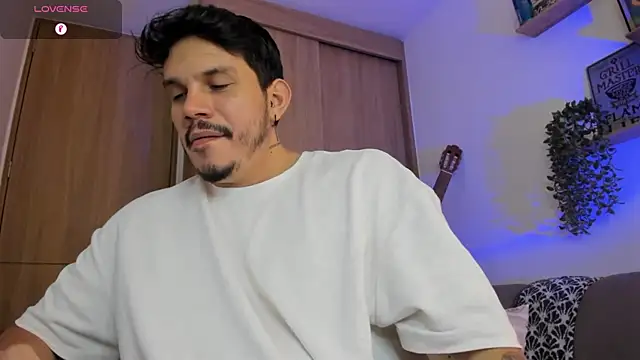 alejandro_stark webkamerás műsora