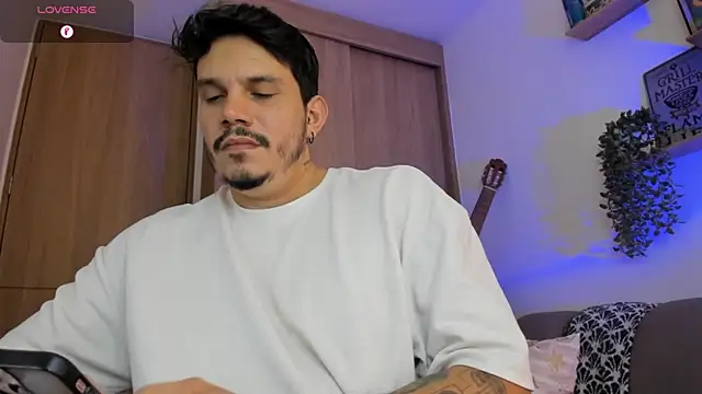 alejandro_stark Webcam show