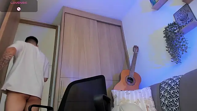 Webkamerová show alejandro_stark
