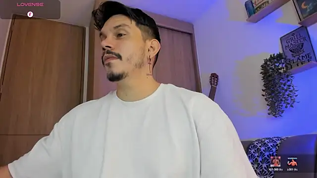 Show Webcam de alejandro_stark
