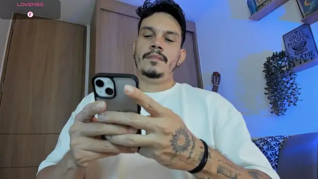 alejandro_stark – webcam-show