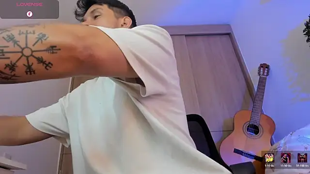 alejandro_stark 라이브 XXX 채팅