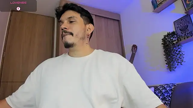 Вебкам-шоу alejandro_stark