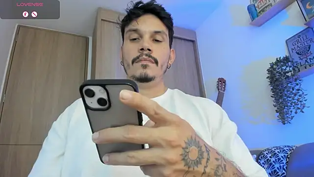 alejandro_stark Webcam show