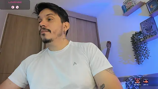 alejandro_stark's Webcam Show