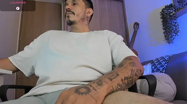 عرض كام alejandro_stark
