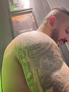 TattooGuy88 Adlı Modelin Web Kamerası Şovu