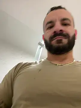 TattooGuy88 Webcam Show