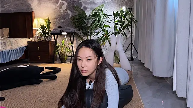 meowLili 网络视讯表演