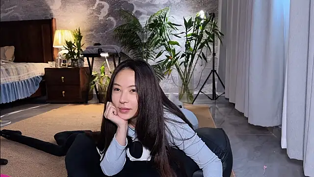 meowLili 网络视讯表演
