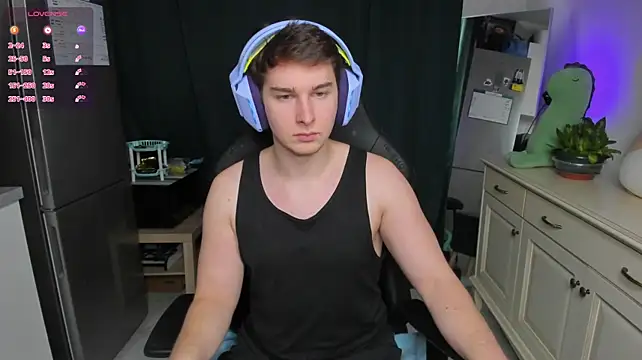 Vincent_Strong: вебкам-шоу