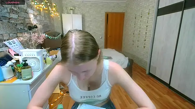 __Aphrodita__wow__'s Live XXX Chat