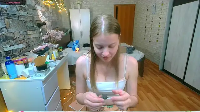 Chat soba uživo modela __Aphrodita__wow__