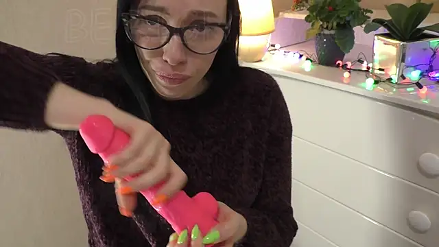 XXX chat uživo modela honeyed_poison