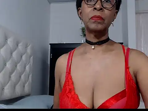ebonym1lf Chat XXX live