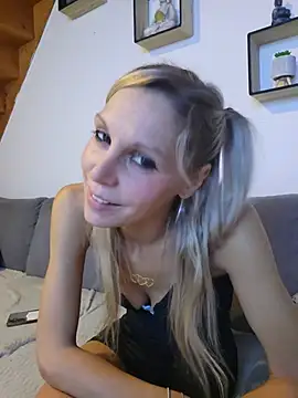 jennyy256 XXX чат на живо