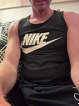 Pokazy przed kamerką – Gayginger86