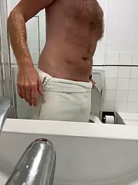 Gayginger86 webcam show