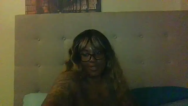 ShaBrimDaPornstar Show in webcam