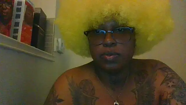 ShaBrimDaPornstar Show in webcam