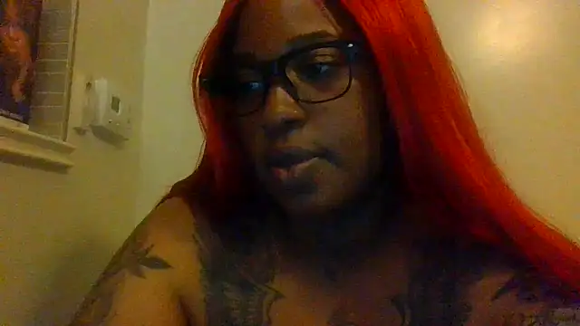 ShaBrimDaPornstar Show in webcam