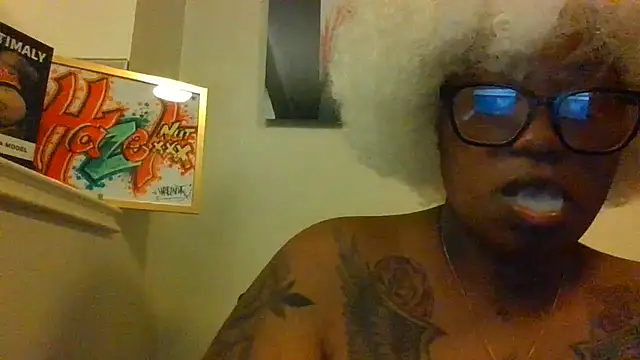 ShaBrimDaPornstar's Webcam Show