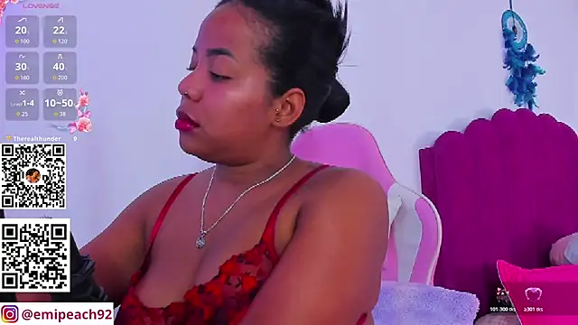 samanthaabloom's Live XXX Chat