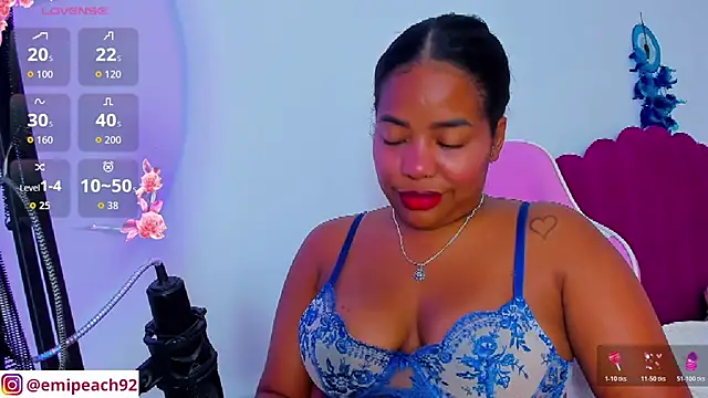 samanthaabloom's Live XXX Chat