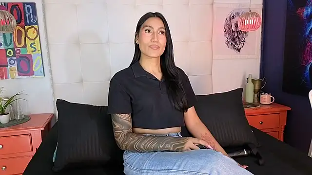Taly_Fox's Webcam Show
