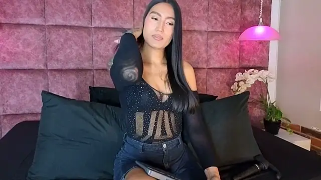 Taly_Fox 在線直播表演