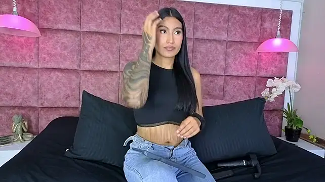 Taly_Fox Show Webcam