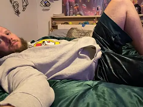 sportguy2 Show in webcam
