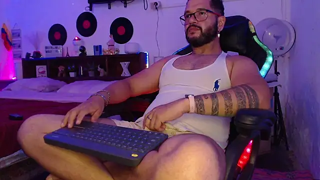 Xein_WoIf webkamerás műsora