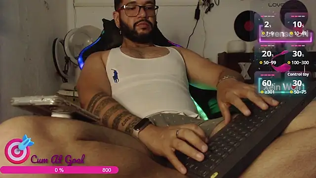 Xein_WoIf Show in webcam