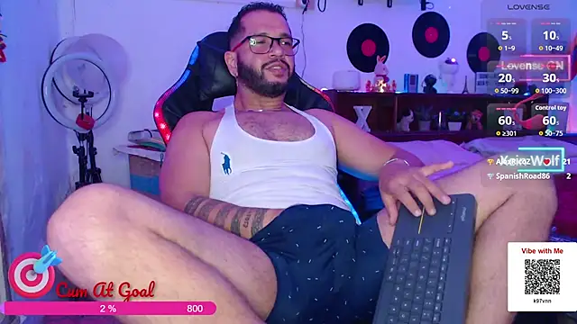 Xein_WoIf Pertunjukan Webcam