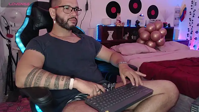 Pokazy przed kamerką – Xein_WoIf