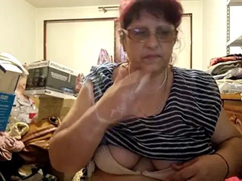 Samantha_Squirt@xh Show in webcam