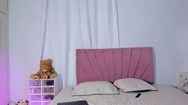 CinthiaCollins Live chatroom