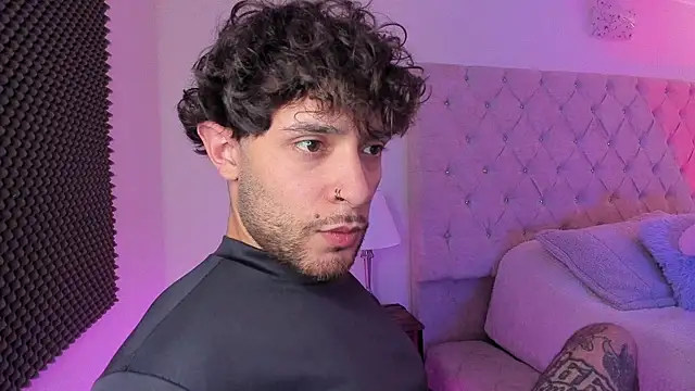 AbbyAndChris2 XXX чат на живо