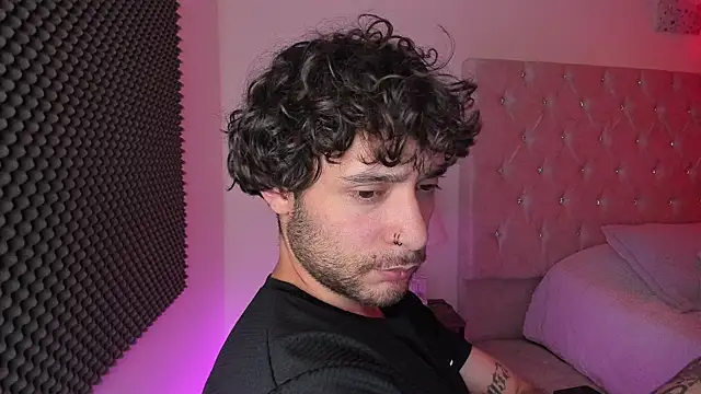 AbbyAndChris2's Webcam Show
