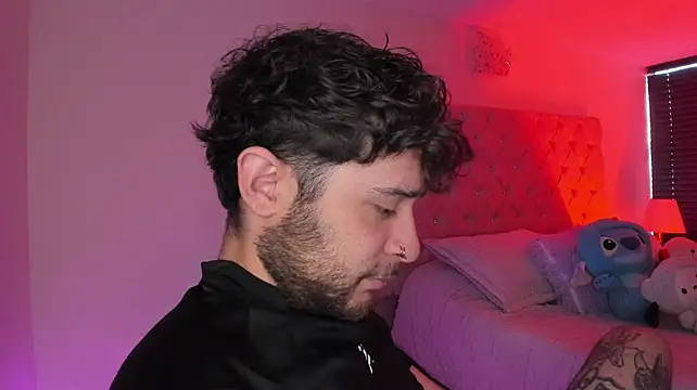 AbbyAndChris2's Webcam Show
