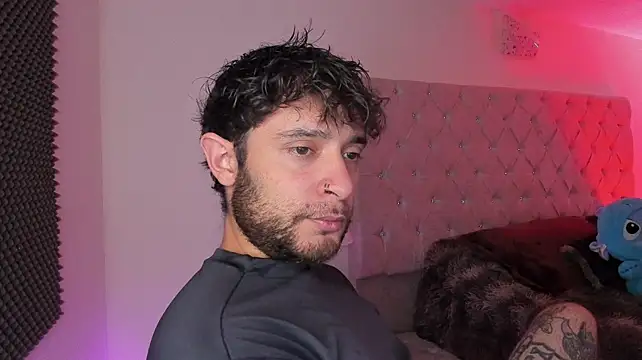 AbbyAndChris2 Webcamshow