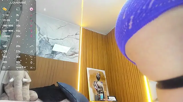 LORENADAVIESのライブXXXチャット