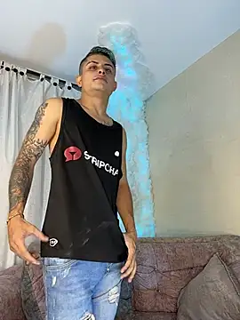 Mydreams69's Webcam Show