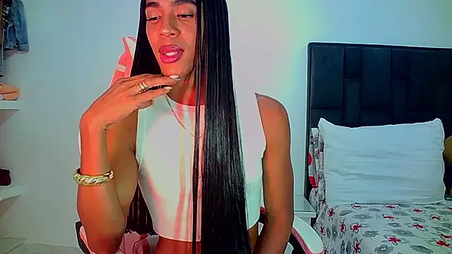 carmen14 Show in webcam
