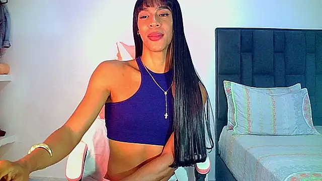carmen14 Show in webcam