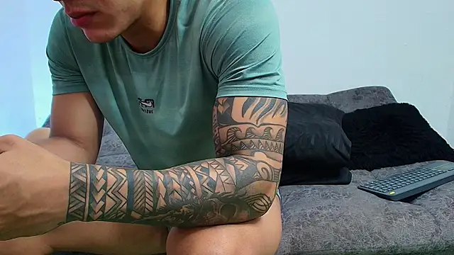 BrayaanFit লাইভ XXX চ্যাট